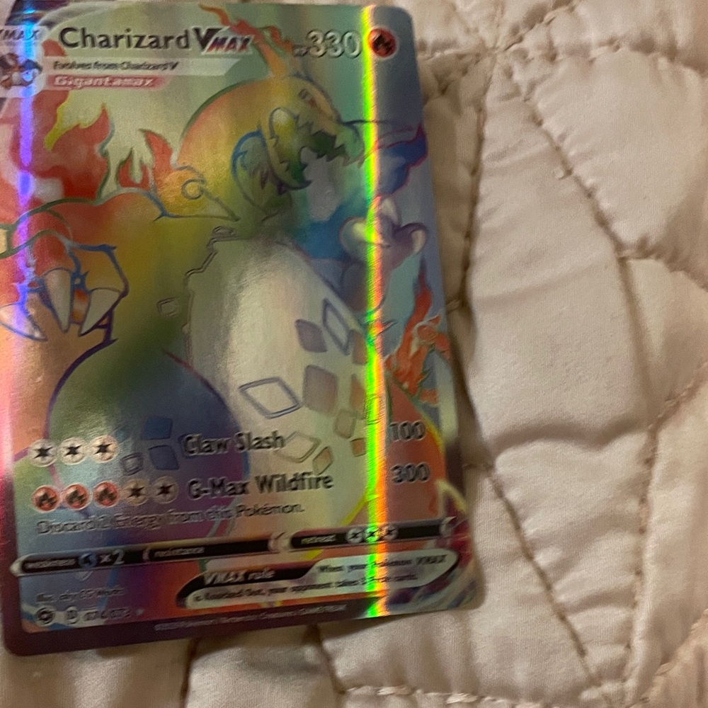 Pokemon Charizard VMAX Card - Rainbow Holographic